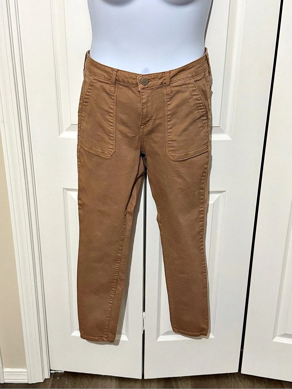 Seven7 Women's Ankle Cropped Pants Size 8 Brown